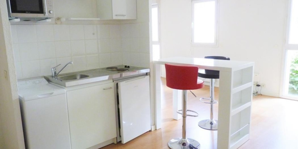 appartement à PAU (64000)