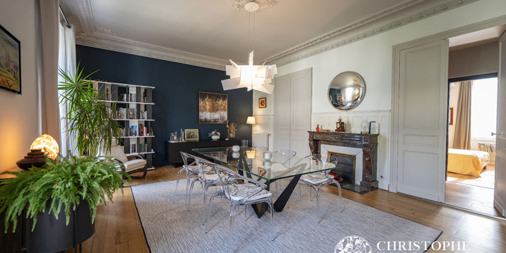 appartement à PAU (64000)