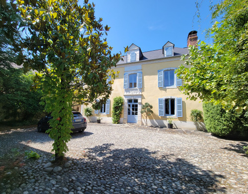 maison  PAU