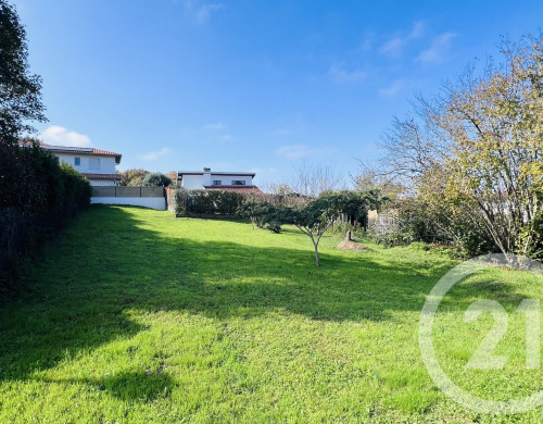 terrain  ANGLET