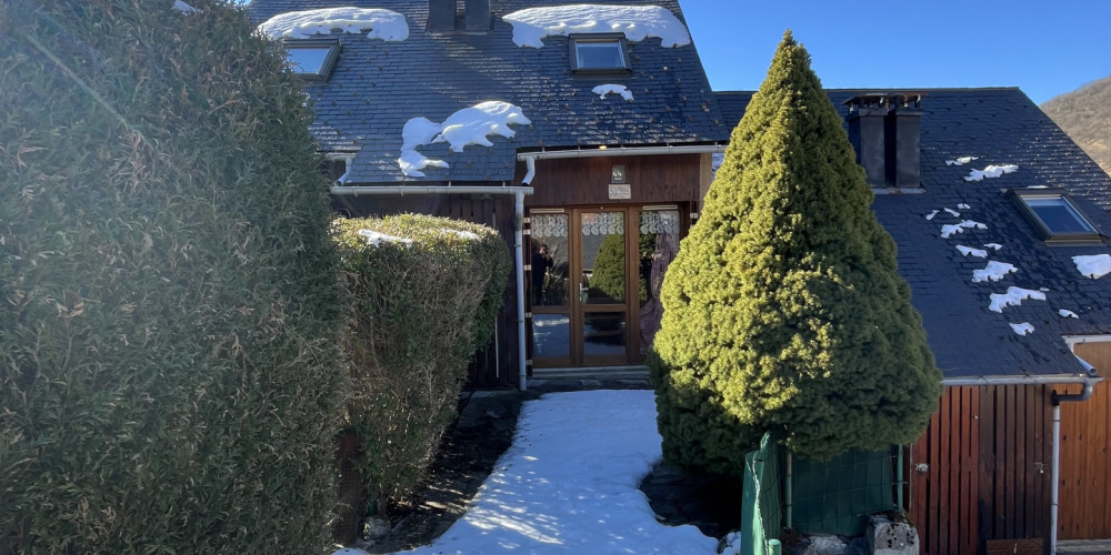 maison à VIELLA (65120)