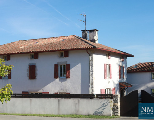 maison  URT
