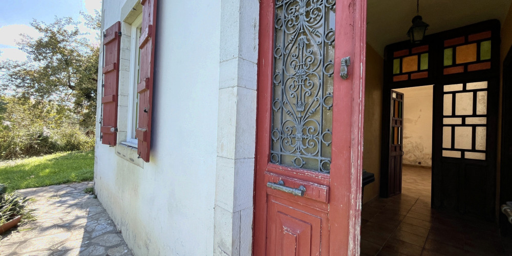 maison à LA BASTIDE CLAIRENCE (64240)