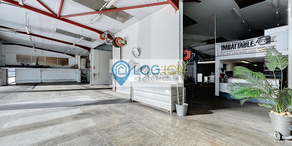 local commercial à TARBES (65000)
