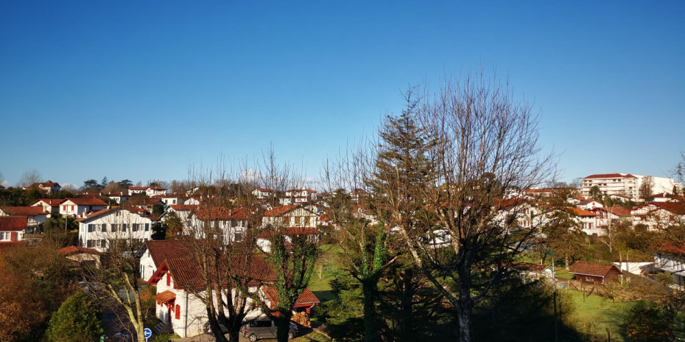appartement à ST JEAN DE LUZ (64500)
