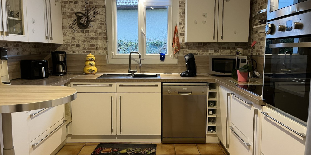 maison à PUYOO (64270)