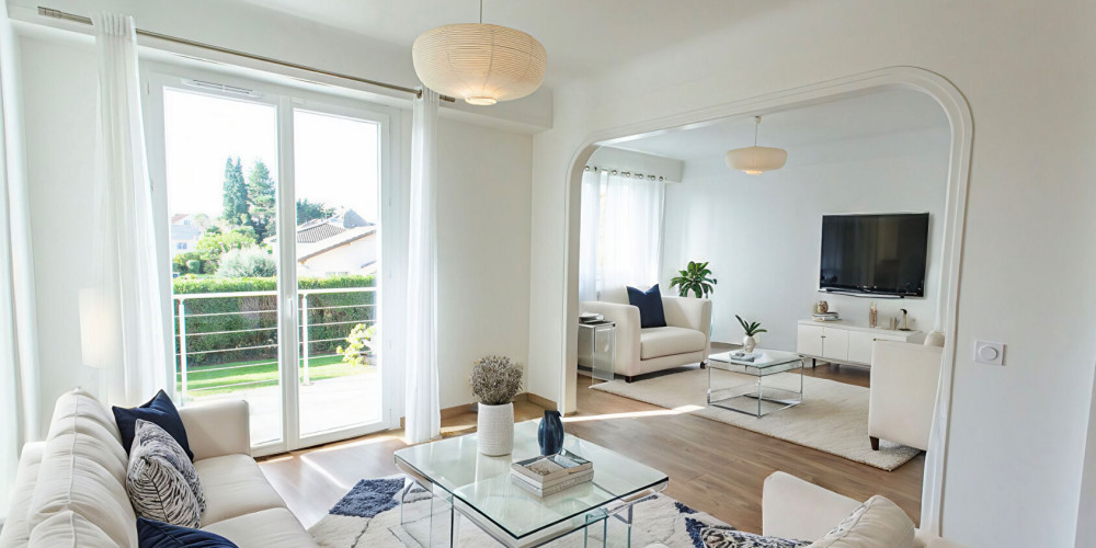 maison à PAU (64000)