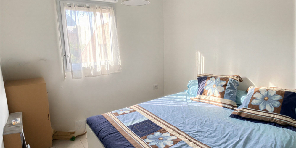 appartement à NAY (64800)