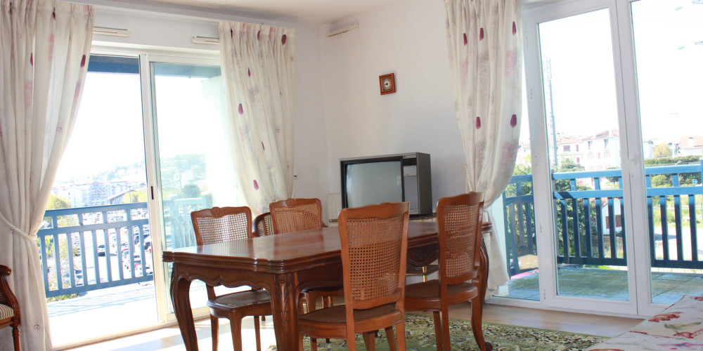 appartement à ST JEAN DE LUZ (64500)