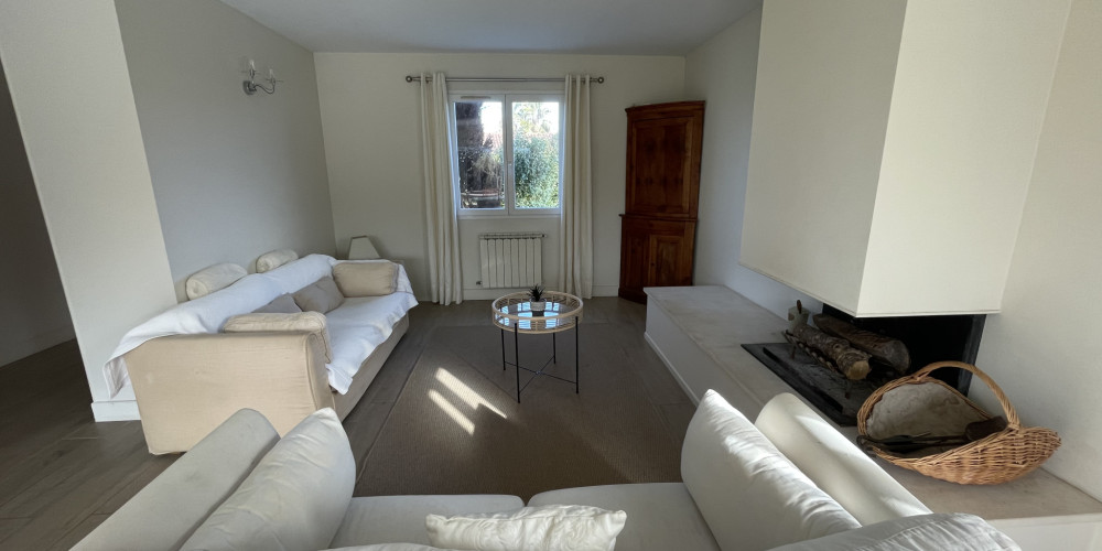 maison à ST PIERRE D IRUBE (64990)