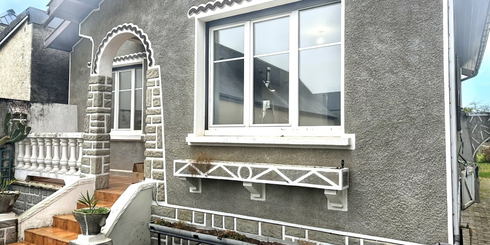 maison à BOEIL BEZING (64510)