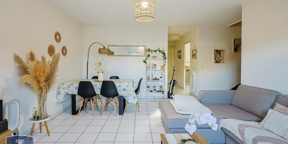 maison à PAU (64000)