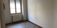 appartement à NAY (64800)