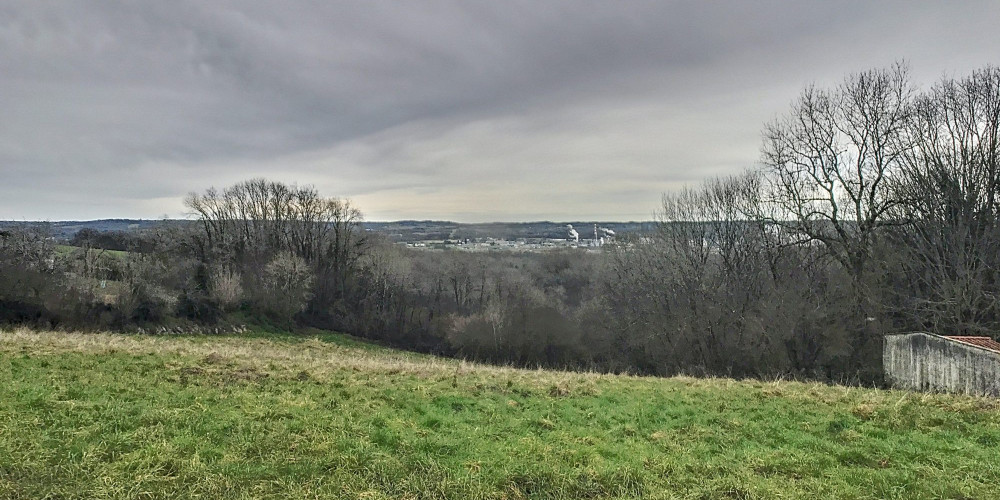terrain à LAGOR (64150)