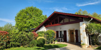 maison à ST PEE SUR NIVELLE (64310)