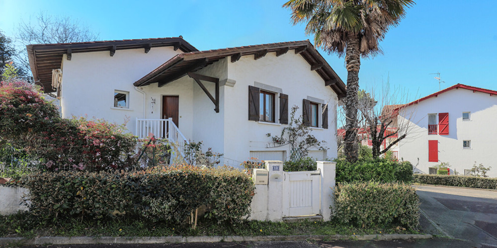 maison à GUETHARY (64210)