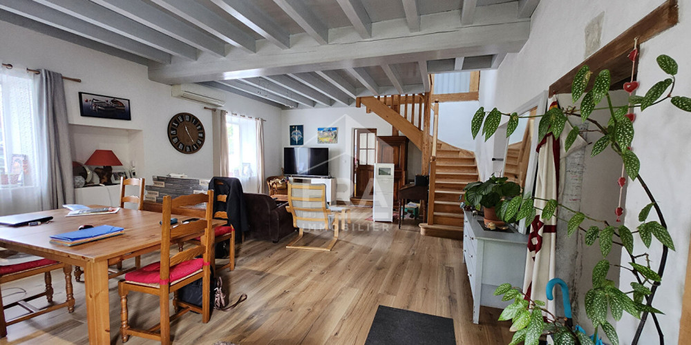 maison à URT (64240)