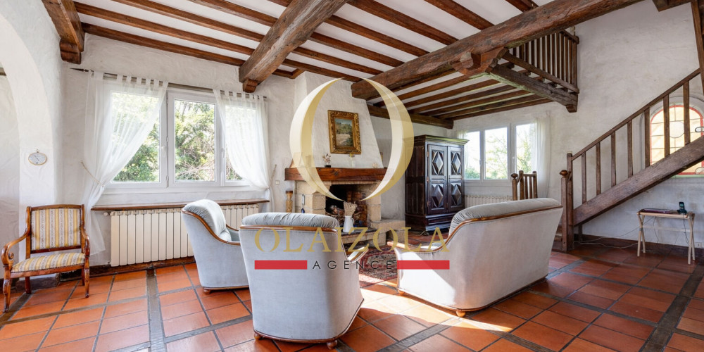 maison à URRUGNE (64122)