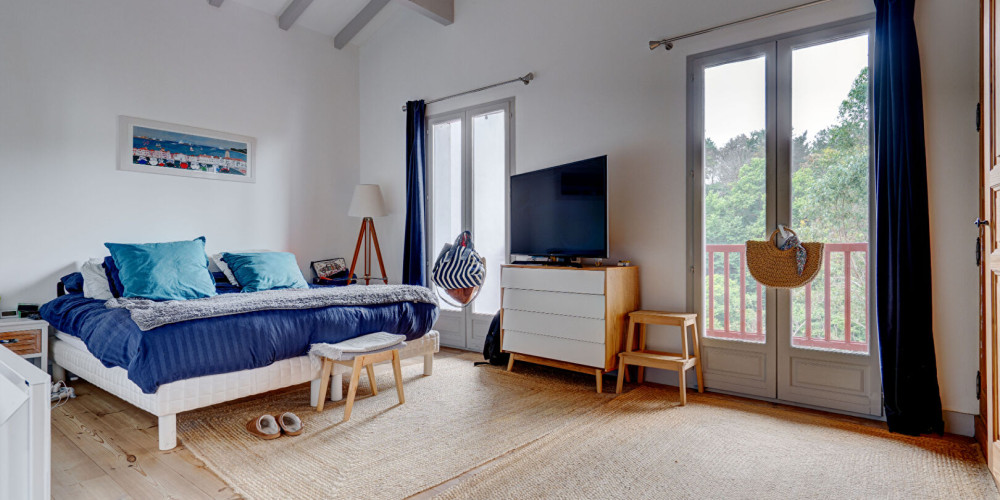 maison à URRUGNE (64122)