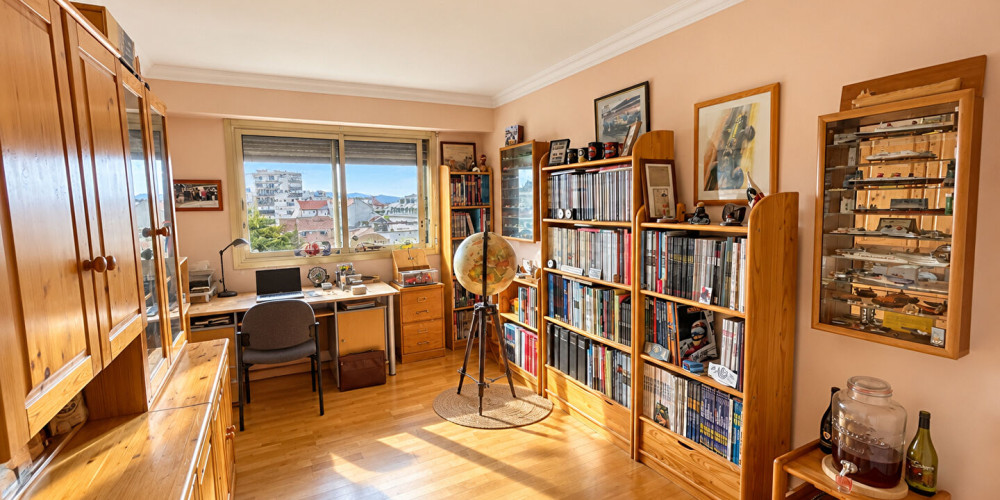 appartement à PAU (64000)