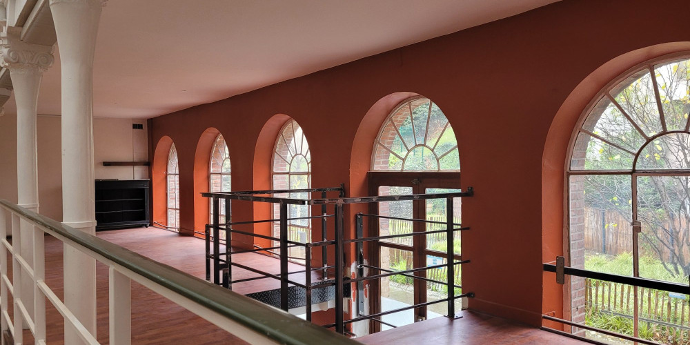 local commercial à PAU (64000)