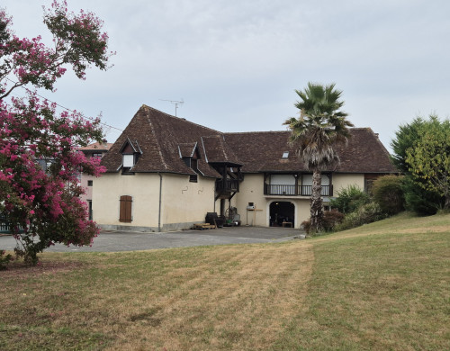 maison  SALIES DE BEARN