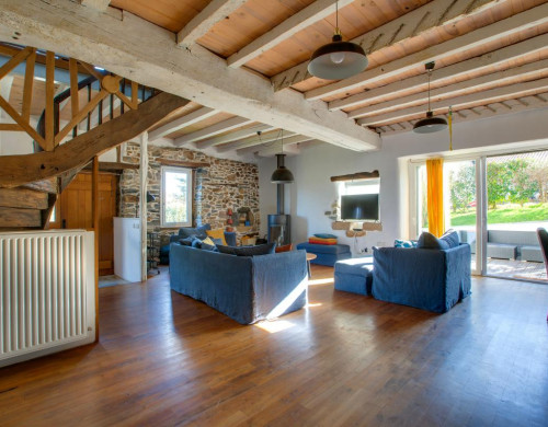 maison  ST PEE SUR NIVELLE