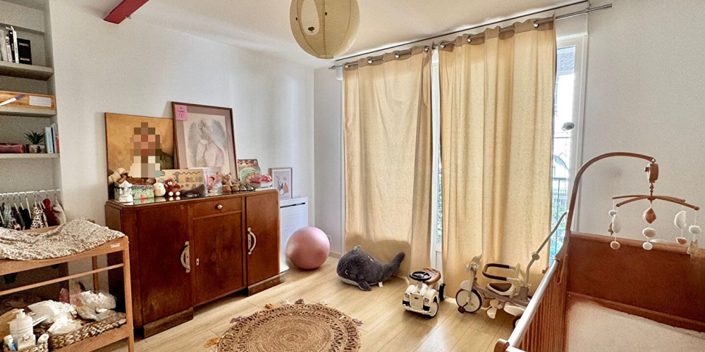 appartement à PAU (64000)