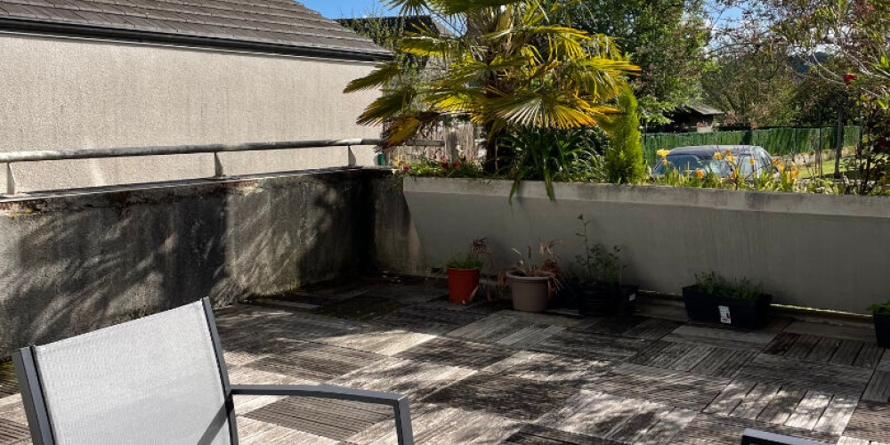 appartement à LONS (64140)