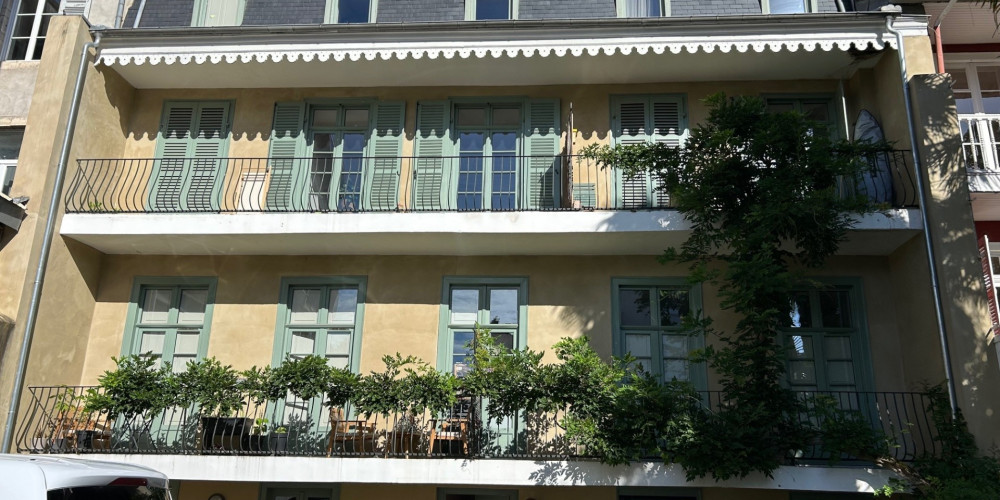 appartement à PAU (64000)