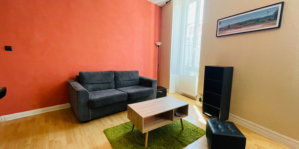 appartement à PAU (64000)
