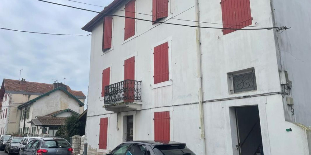 maison à BAYONNE (64100)