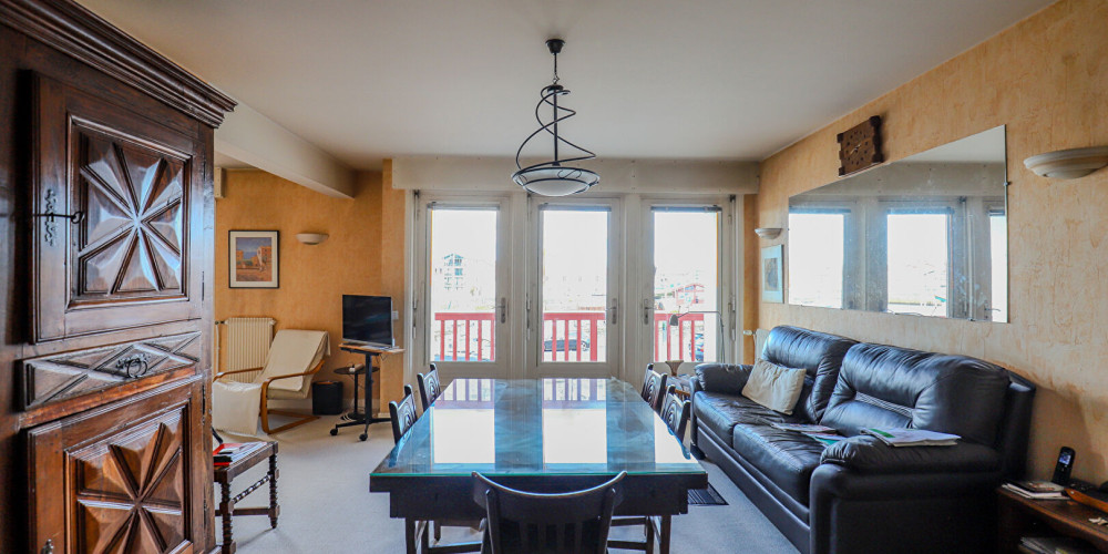 appartement à CIBOURE (64500)
