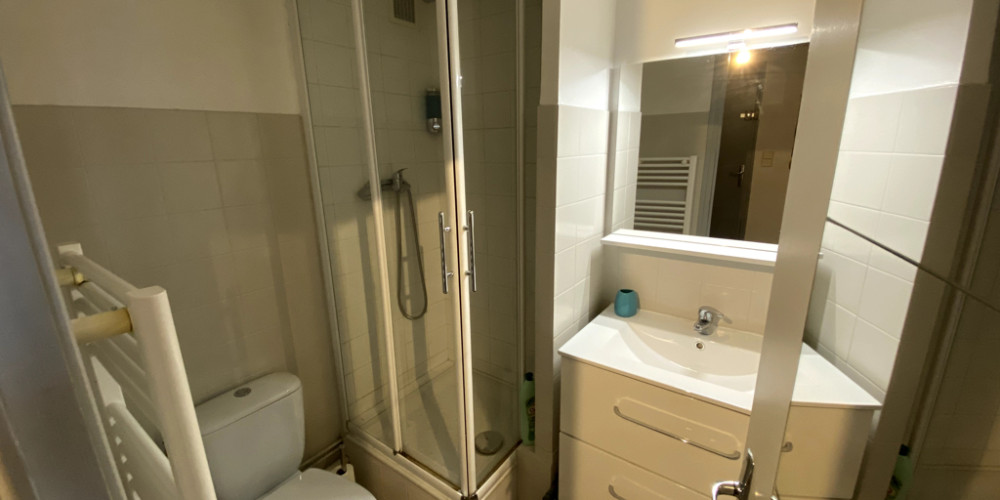 appartement à PAU (64000)