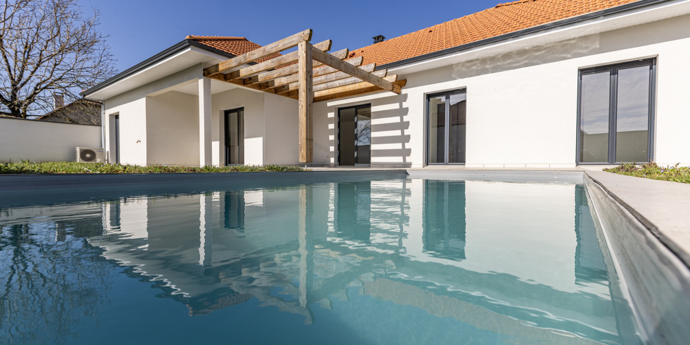 maison à MAZEROLLES (64230)