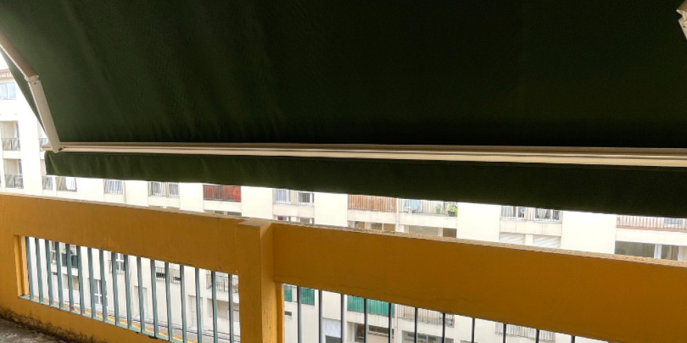 appartement à PAU (64000)