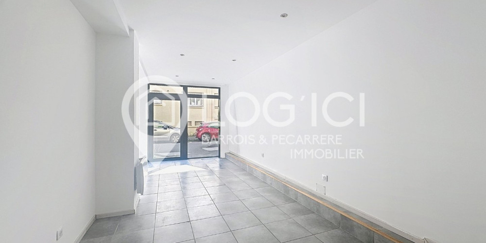 local commercial à TARBES (65000)