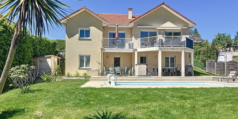maison à SAUVAGNON (64230)