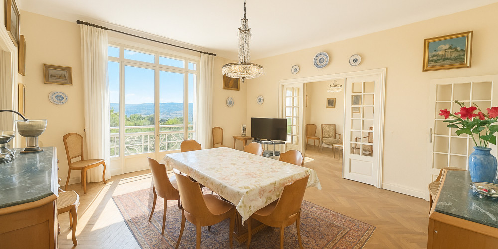 appartement à PAU (64000)