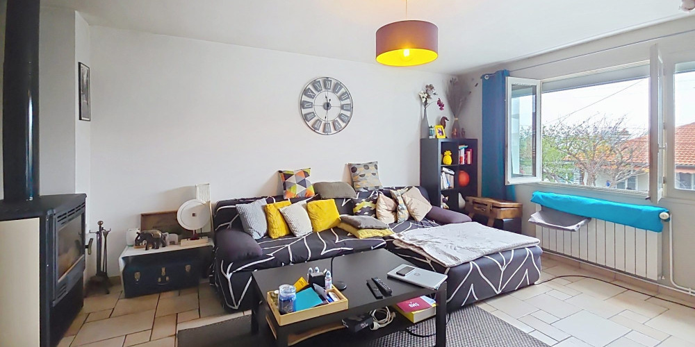 appartement à LONS (64140)