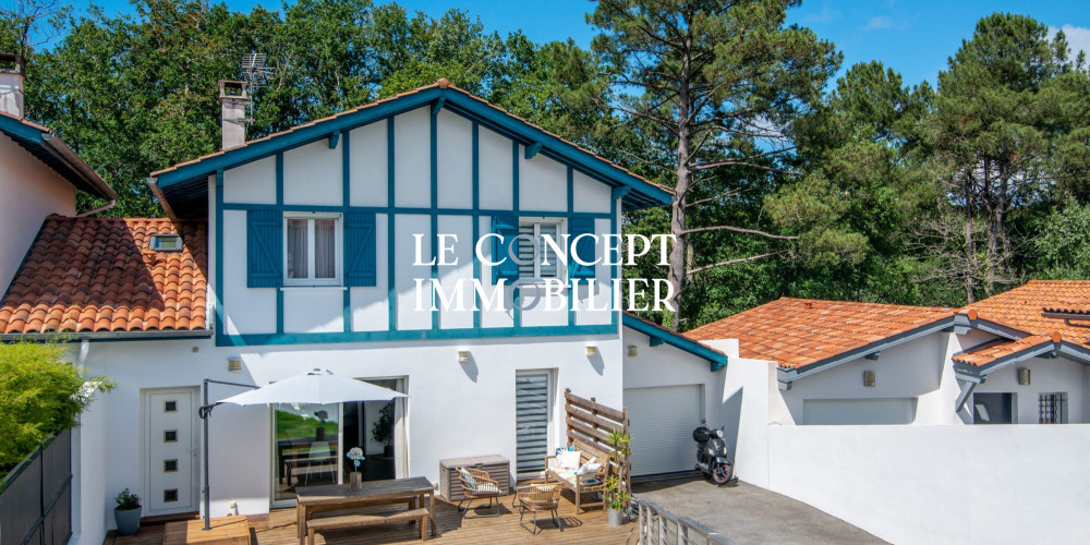 maison à BASSUSSARRY (64200)