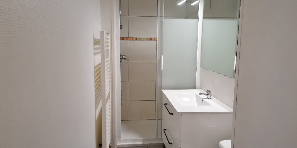 appartement à PAU (64000)