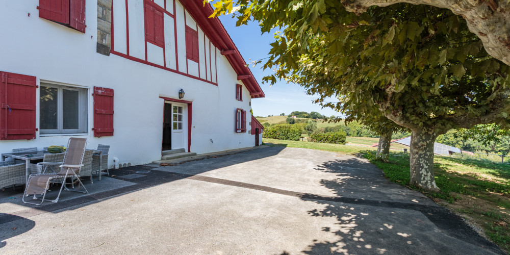 appartement à SOURAIDE (64250)
