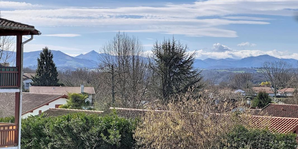 appartement à VILLEFRANQUE (64990)