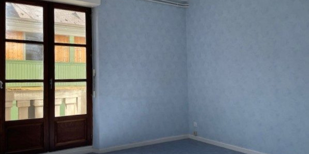 appartement à BAGNERES DE BIGORRE (65200)