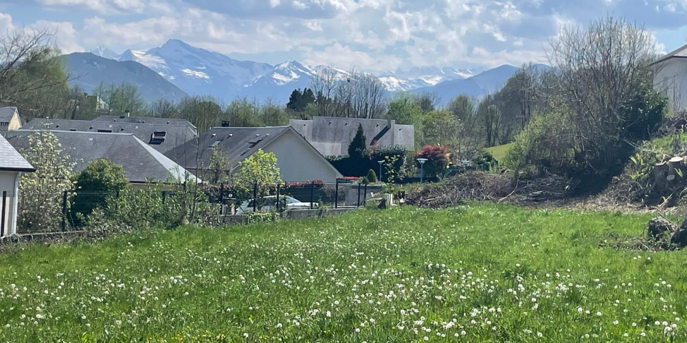 terrain à POUEYFERRE (65100)