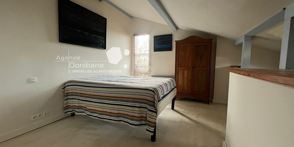 maison à BASSUSSARRY (64200)