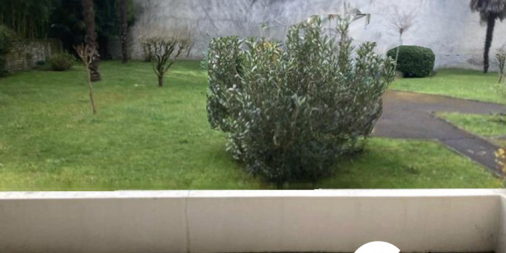 appartement à PAU (64000)