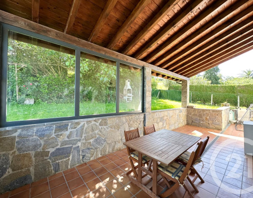 maison  URRUGNE