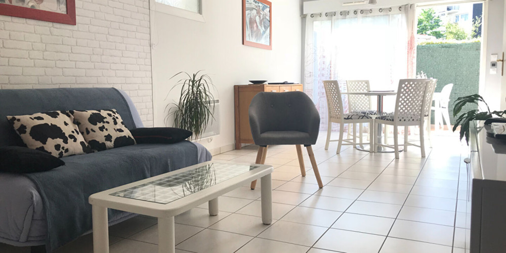 appartement à PAU (64000)